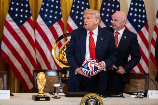 Gianni Infantino y Donald Trump en la Casa Blanca (Cordon Press)