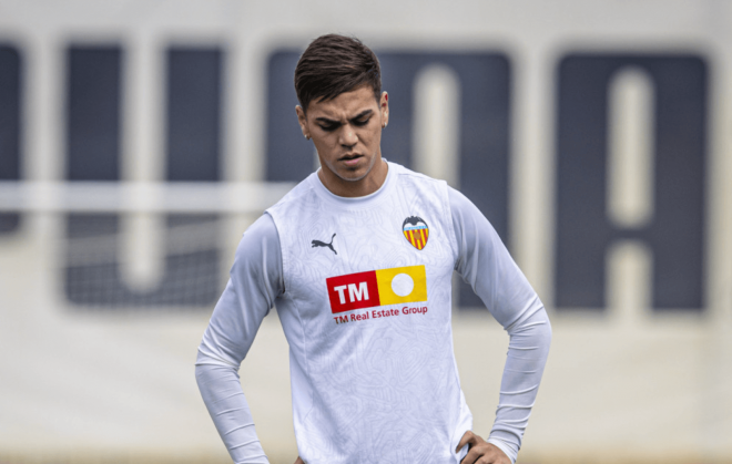 Enzo Barrenechea