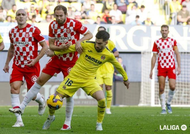 Lance del Villarreal - Girona (Foto: LaLiga).