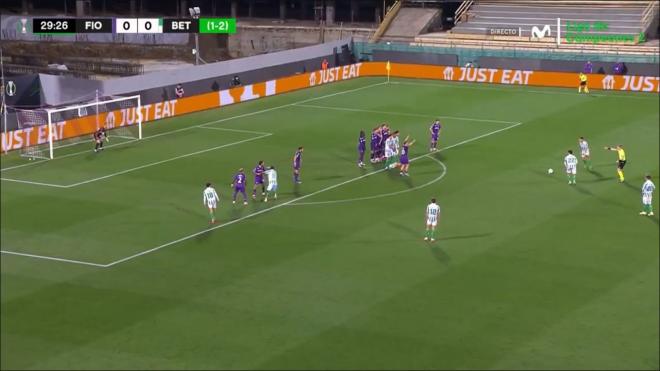 El golazo de Antony en el Fiorentina-Betis.