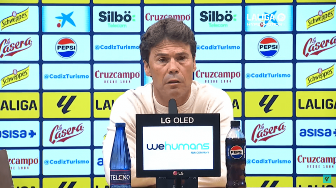 Rubi, enfadado en rueda de prensa tras el Cádiz-Almería.