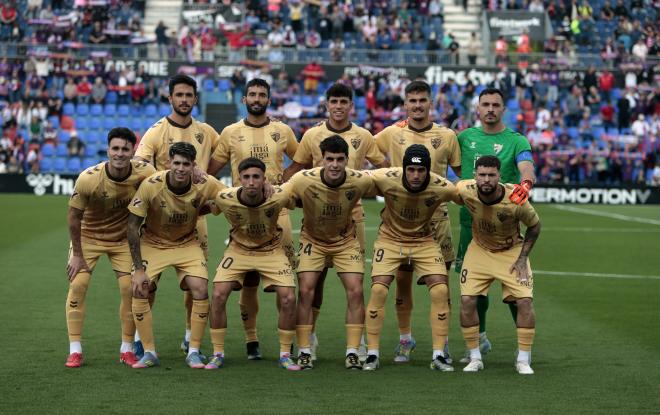El once del Málaga ante el Eldense (Foto: LaLiga).