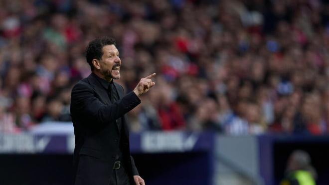 Diego Simeone, durante el Atlético-Real Sociedad (foto: Cordon Press)