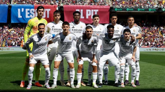 El once titular del Real Madrid en el Clásico (Real Madrid)