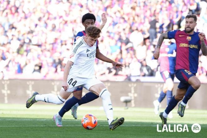 Víctor Muñoz perdona una ocasión en su debut con el Real Madrid en el Clásico (Foto: LALIGA).
