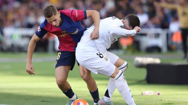 Fermín López y Fede Valverde durante el Clásico (Fuente: Cordon Press)