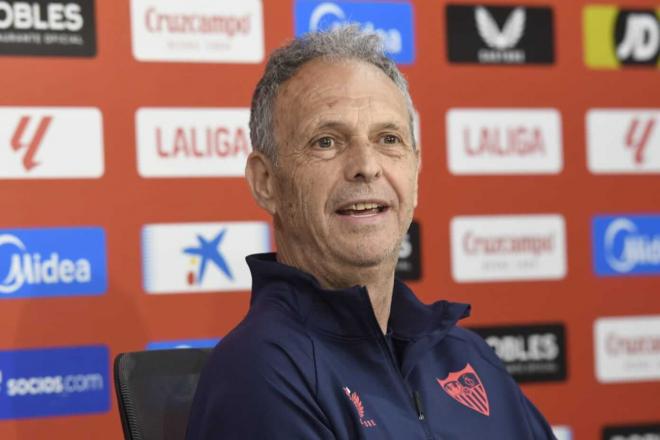 Joaquín Caparrós, en la rueda de prensa de este martes (Foto: Kiko Hurtado)