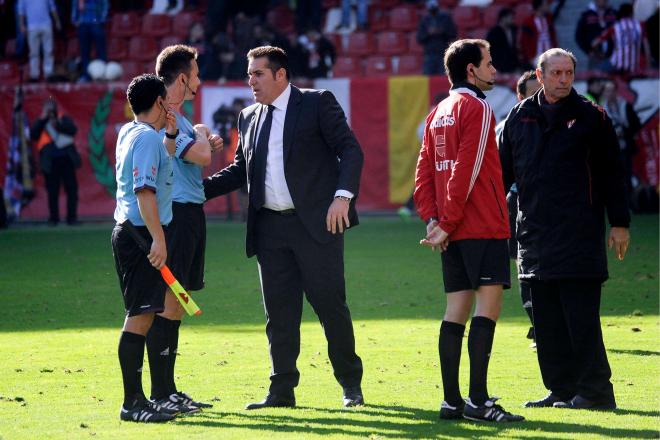 José Ramón Sandoval y Enrique Castro 'Quini' (Foto: Cordon Press)