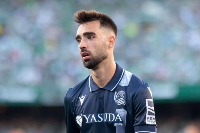 Brais Méndez, en un partido de la Real Sociedad (Foto: Cordon Press).