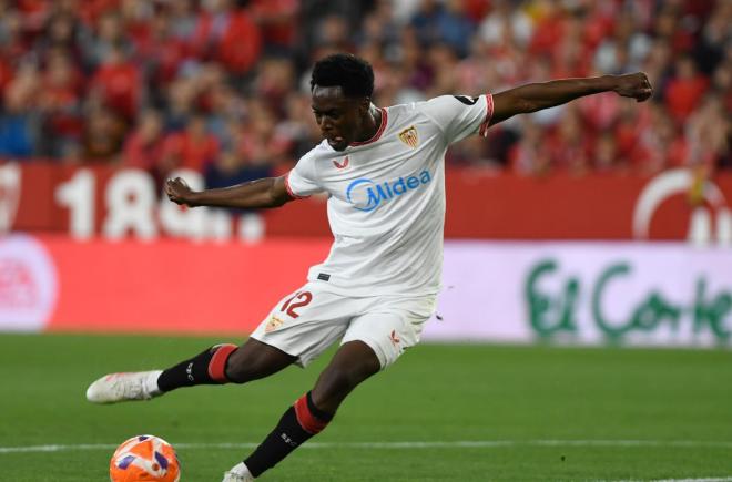 Sambi Lokonga, en el Sevilla-Las Palmas (Foto: Kiko Hurtado).