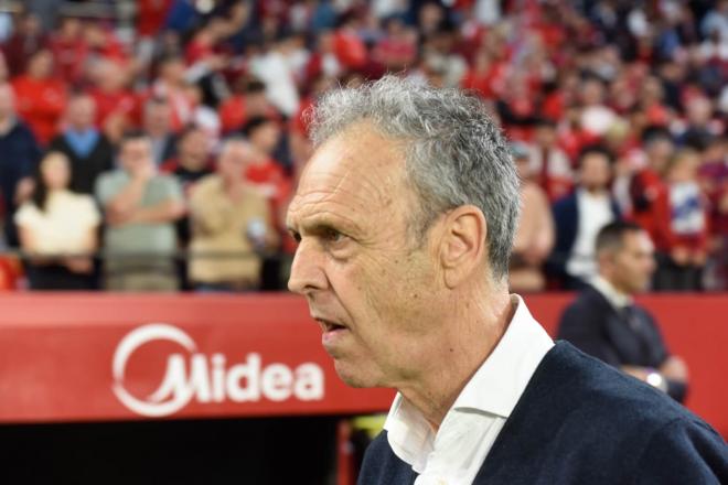 Joaquín Caparrós, en el Sevilla-Las Palmas (Foto: Kiko Hurtado).