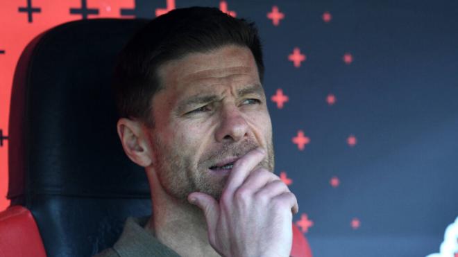 Xabi Alonso durante un partido del Bayer Leverkusen (Fuente: Cordon Press)