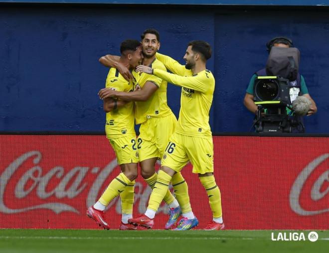 Ayoze celebra ante el Leganés. (Foto: LALIGA)