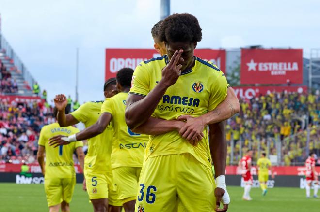Etta Eyong celebra su gol en el Girona-Villarreal (Foto: LaLiga).