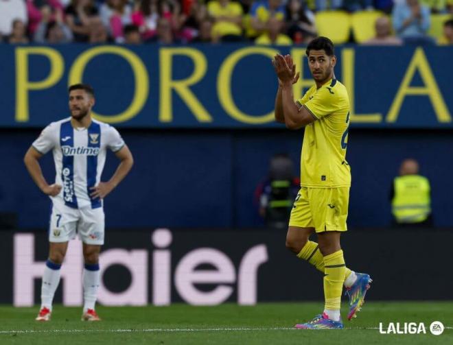 Ayoze Pérez celebra un gol. (Foto: LALIGA)