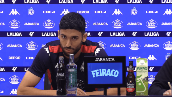 Zakaria Eddahchouri, en rueda de prensa.