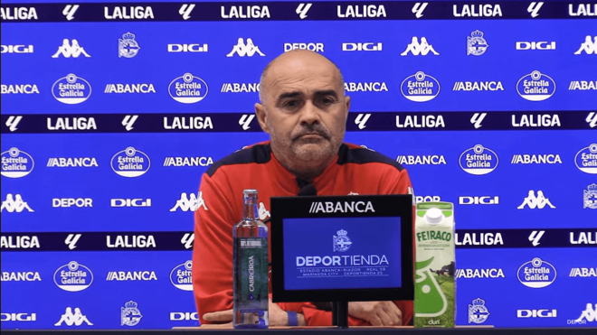 Óscar Gilsanz, en una rueda de prensa del Dépor.