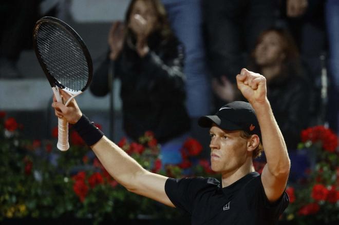 Jannik Sinner, tras clasificarse para la final del Masters 1000 de Roma (Foto: EFE).