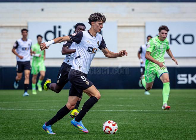 Aimar Blázquez, delantero del VCF Juvenil