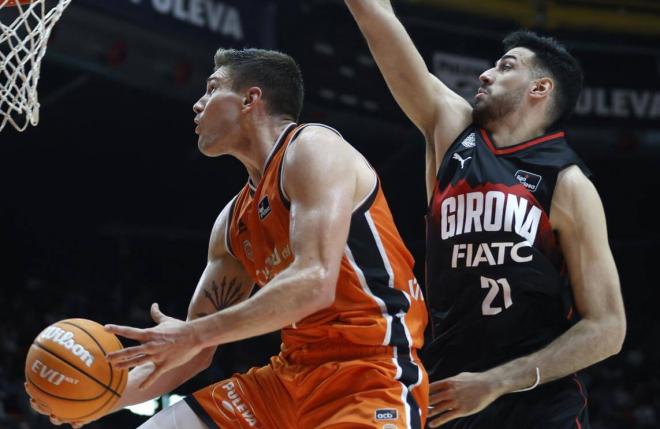 Complicada salida para Valencia Basket con la visita a la pista del Bàsquet Girona