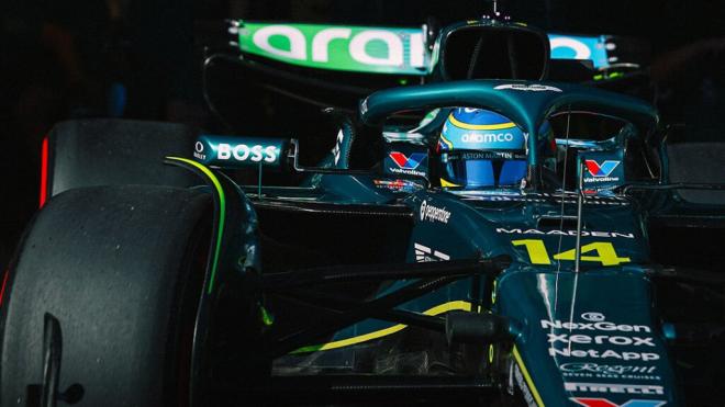 Fernando Alonso, en el Gran Premio de Imola (Foto: Aston Martin).