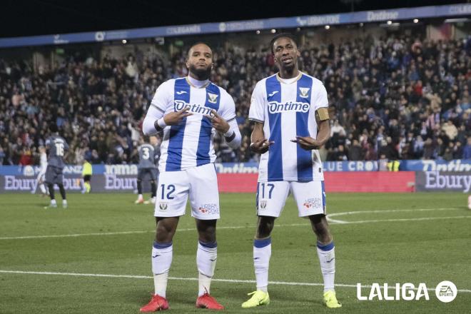 Yvan Neyou y Valentín Rosier, en el CD Leganés (Foto: LALIGA).
