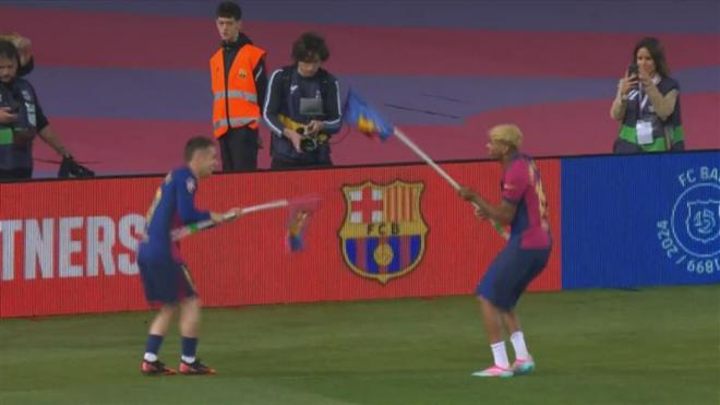 Lamine Yamal, el rey de la fiesta en la celebración del Barça