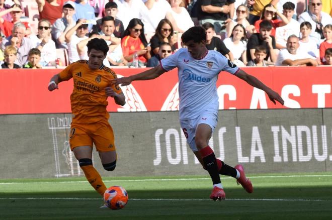 Juanlu, ante el Rayo (Foto: Kiko Hurtado)