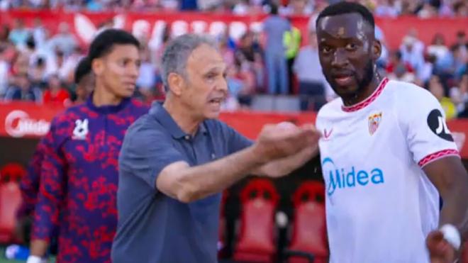 El enfado de Joaquín Caparrós con Dodi Lukebakio.