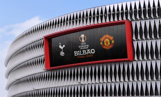 Estadio de San Mamés preparado para la final de la Europa League.