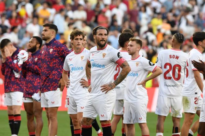 Nemanja Gudelj, tras la cita ante el Real Madrid (Foto: Kiko Hurtado).