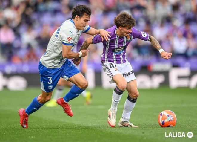 Manu Sánchez hace falta a Xavi Moreno.