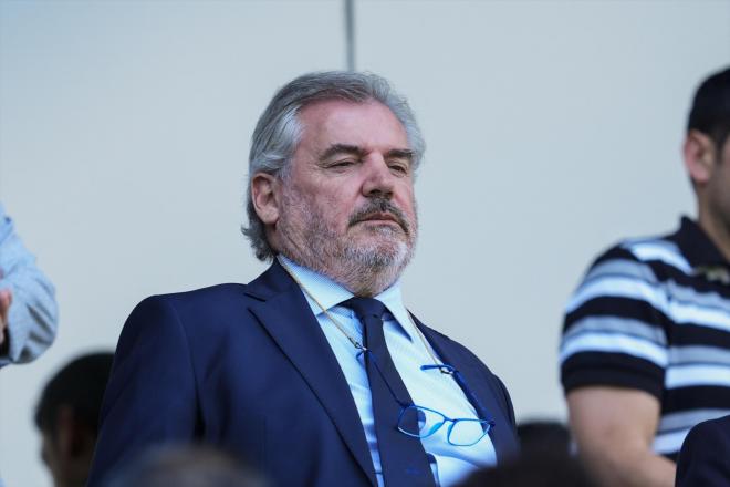Manuel Vizcaíno, en el palco del Nuevo Mirandilla (Foto: EuropaPress).
