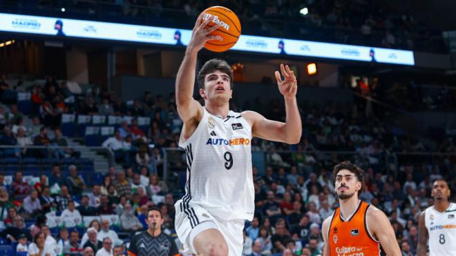 Hugo González rechazó la propuesta de la NCAA y se mantuvo en el Real Madrid (foto: Cordon Press)