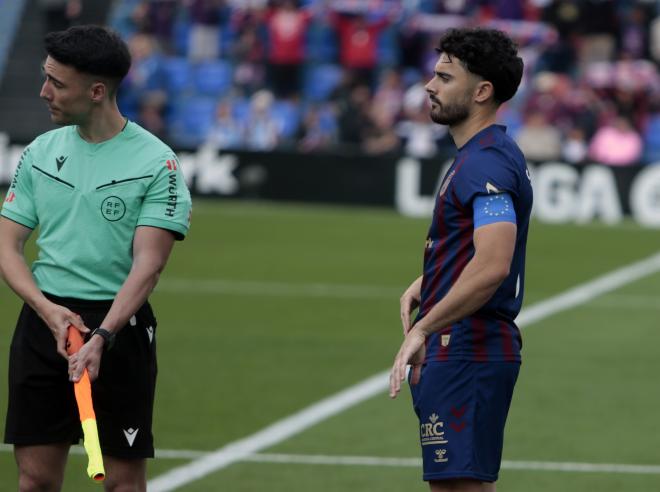Sergio Ortuño, antes de un partido con el Eldense (Foto: LALIGA).