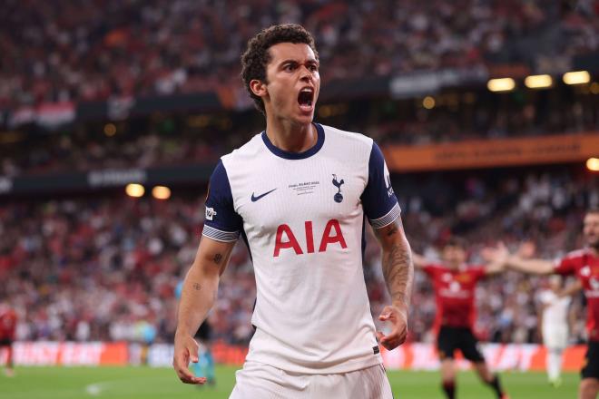 Brennan Johnson celebra su gol en la final de Europa League (Foto: CordonPress).