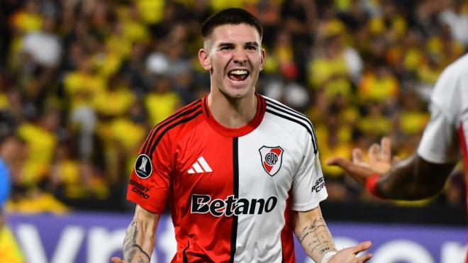 Franco Mastantuono celebra un gol con River Plate ('X' @RiverPlate)