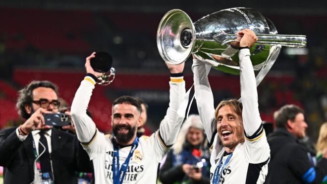 Luka Modric y Dani Carvajal han levantado 6 Champions con el Real Madrd(foto: Cordon Press).