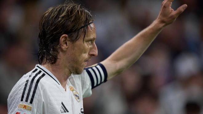 Luka Modric en un partido con el Real Madrid (Foto: Cordon Press)