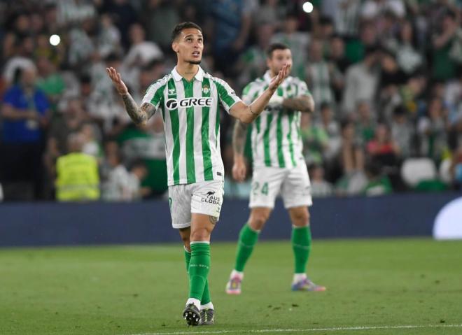 Antony celebra su gol en el Betis-Valencia (Foto: Kiko Hurtado).