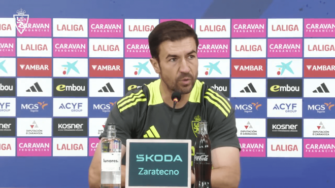 Gabi Fernández, en sala de prensa con el Real Zaragoza.