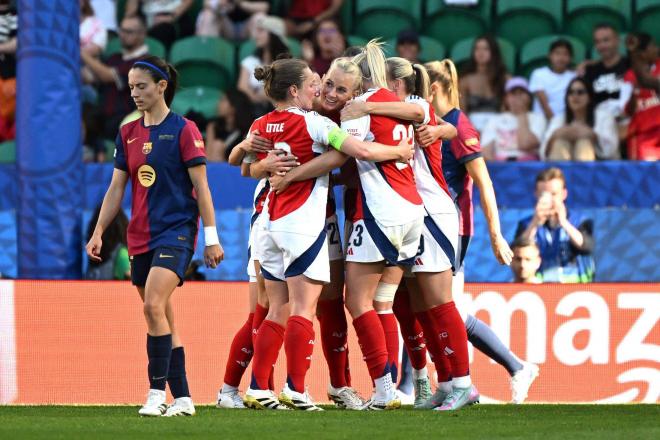 El Arsenal celebra un gol en la final de la Champions League femenina (Cordon Press)