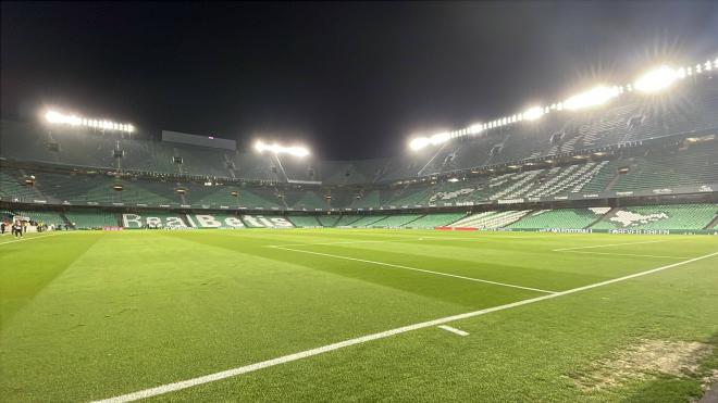 El Benito Villamarín, tras su último partido antes de las obras (Foto: Kiko Hurtado).
