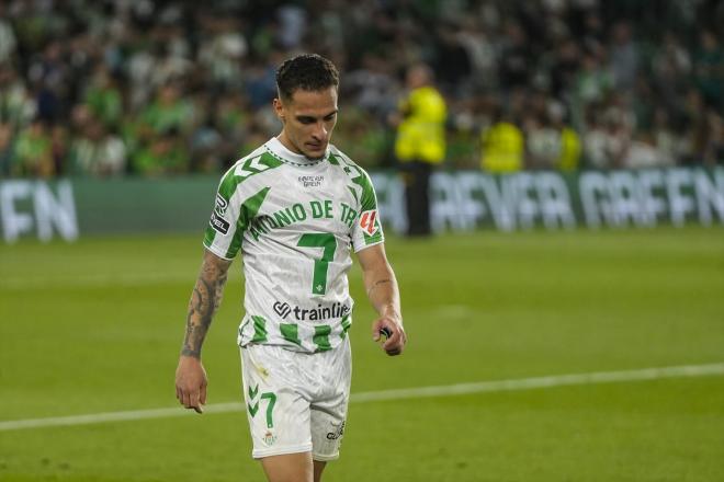 Antony, con la camiseta de 'Antonio de Triana' (Foto: AFP7/Europa Press).