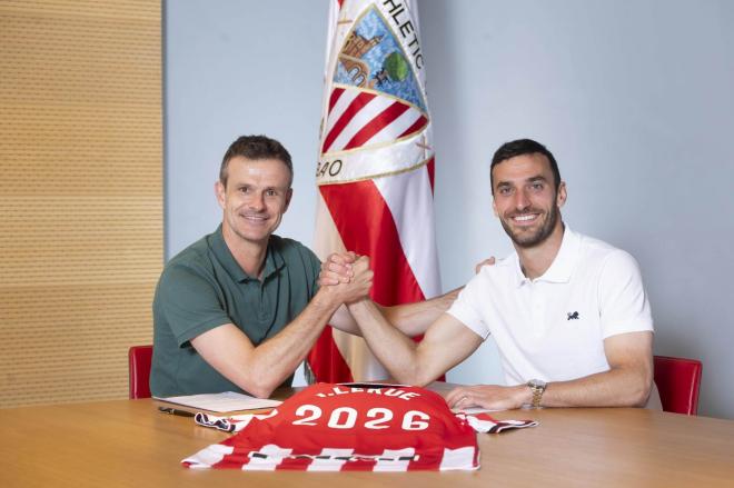 Iñigo Lekue renueva con el Athletic (Foto: Athletic Club).