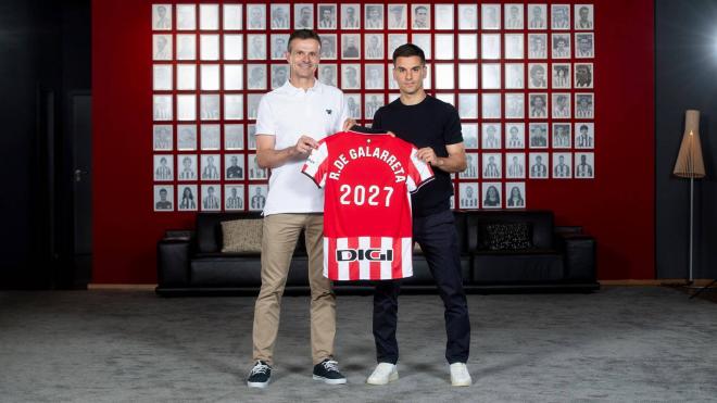 Iñigo Ruiz de Galarreta renueva con el Athletic (Foto: Athletic Club).