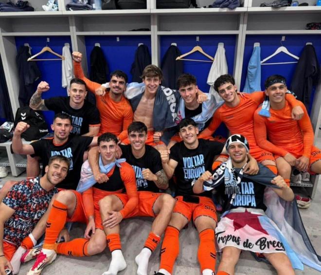 Jugadores del primer equipo celebrando el pase a Europa (Foto: RC Celta).