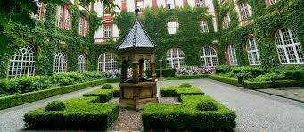Ossolineum Garden.