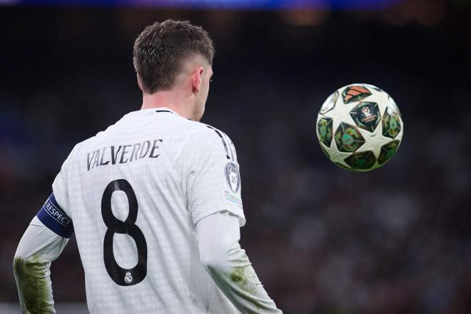 Fede Valverde, en un partido con el Real Madrid (Foto: Cordon Press)