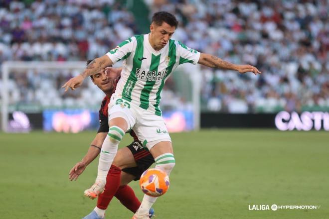 Cristian Carracedo, con el Córdoba (Foto: LALIGA).